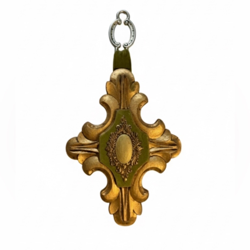 Florentine Vintage Plaster Gold Gilt and Green Velvet Wall Decor